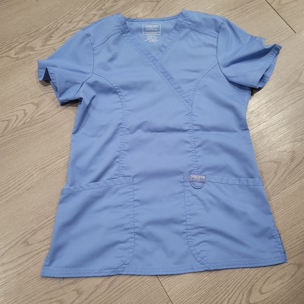 Cherokee Ceil Blue Scrub Top Size XS